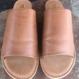 Arizona Flat Sandals